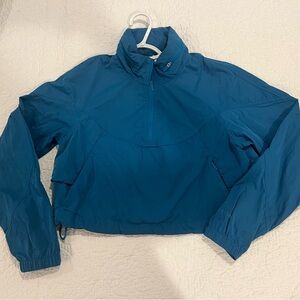 Lululemon Athletica Blue cropped jacket/anorak